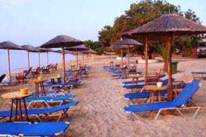Скала Сотирос
